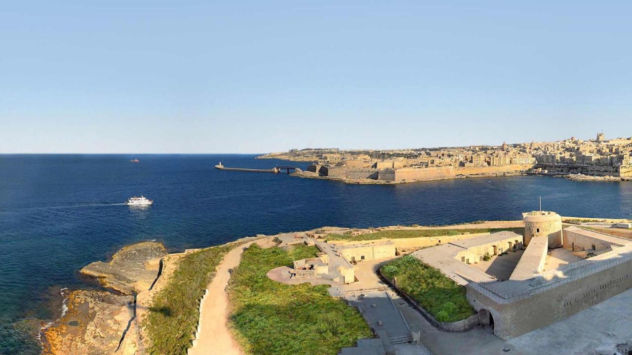 Super Luxury Apartment In Tigne Point, Amazing Sea Views Sliema Eksteriør bilde