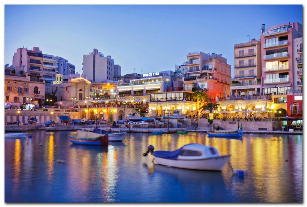 Super Luxury Apartment In Tigne Point, Amazing Sea Views Sliema Eksteriør bilde
