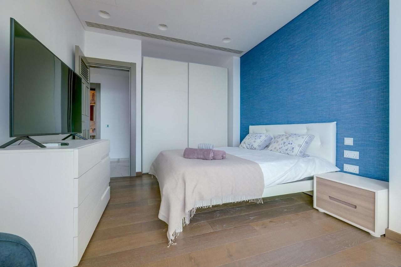Super Luxury Apartment In Tigne Point, Amazing Sea Views Sliema Eksteriør bilde