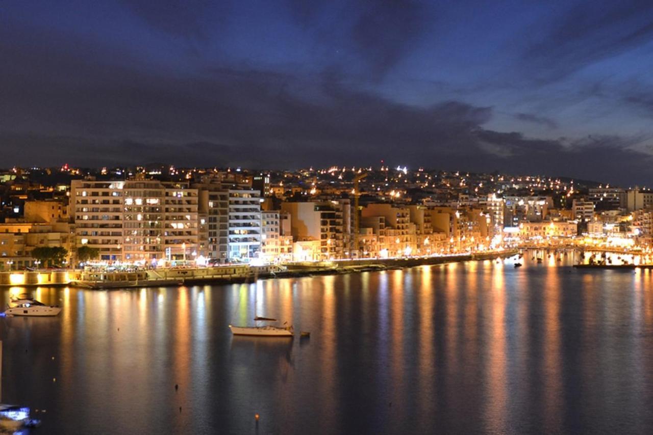 Super Luxury Apartment In Tigne Point, Amazing Sea Views Sliema Eksteriør bilde