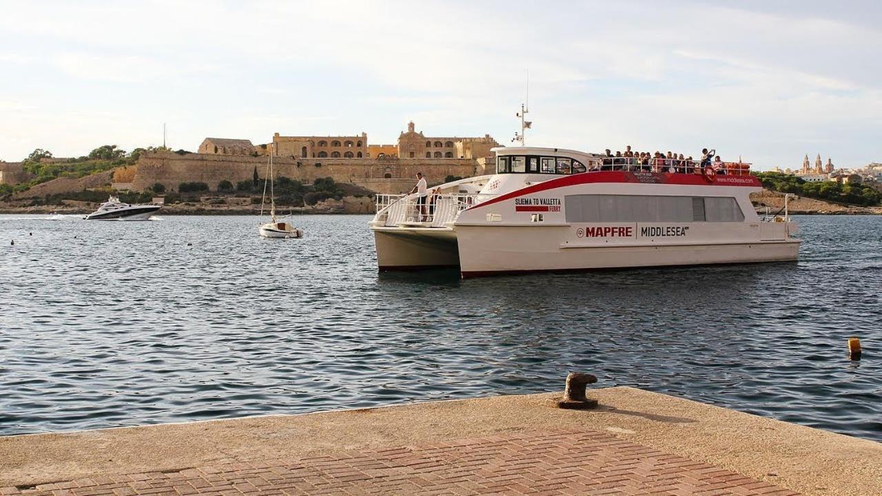 Super Luxury Apartment In Tigne Point, Amazing Sea Views Sliema Eksteriør bilde