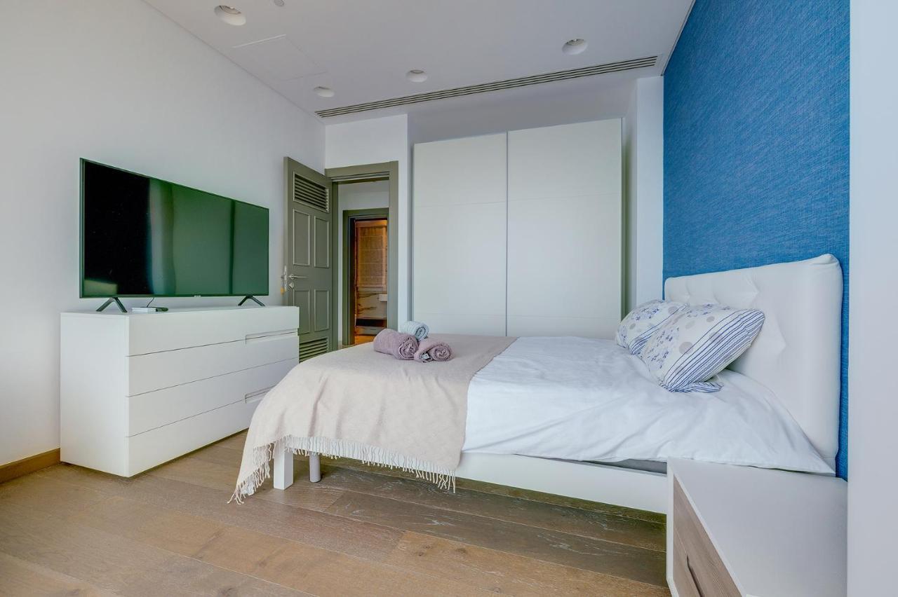 Super Luxury Apartment In Tigne Point, Amazing Sea Views Sliema Eksteriør bilde