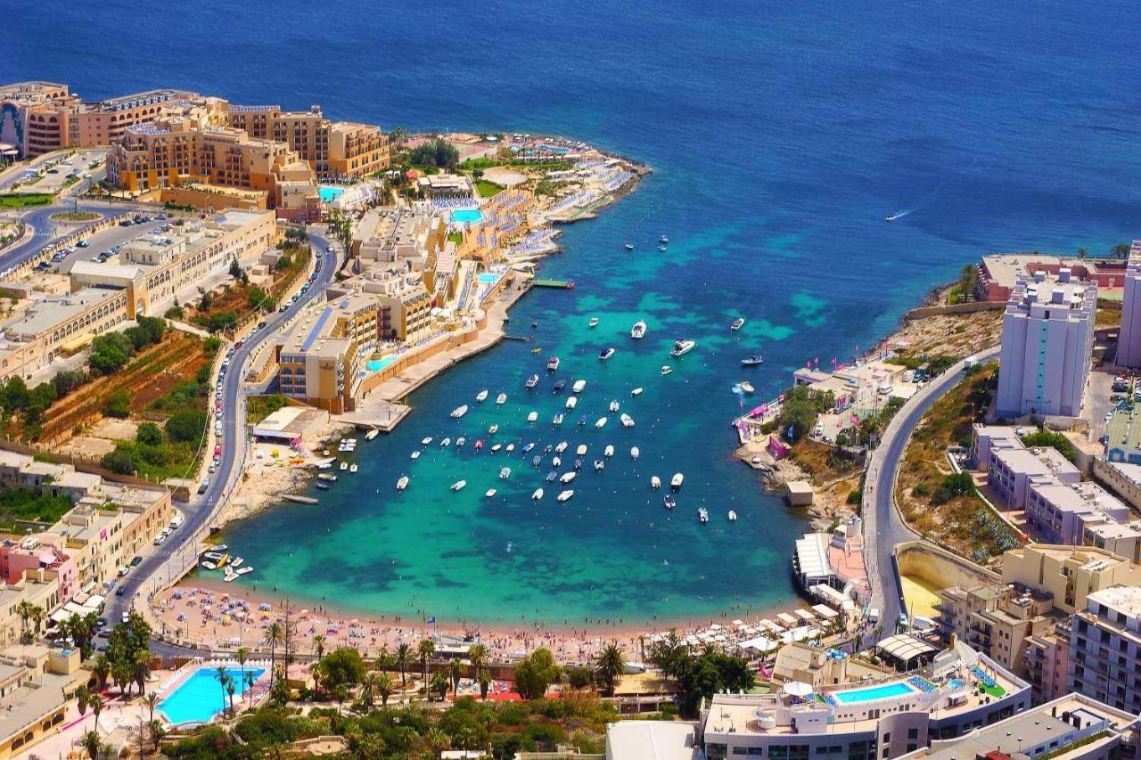 Super Luxury Apartment In Tigne Point, Amazing Sea Views Sliema Eksteriør bilde